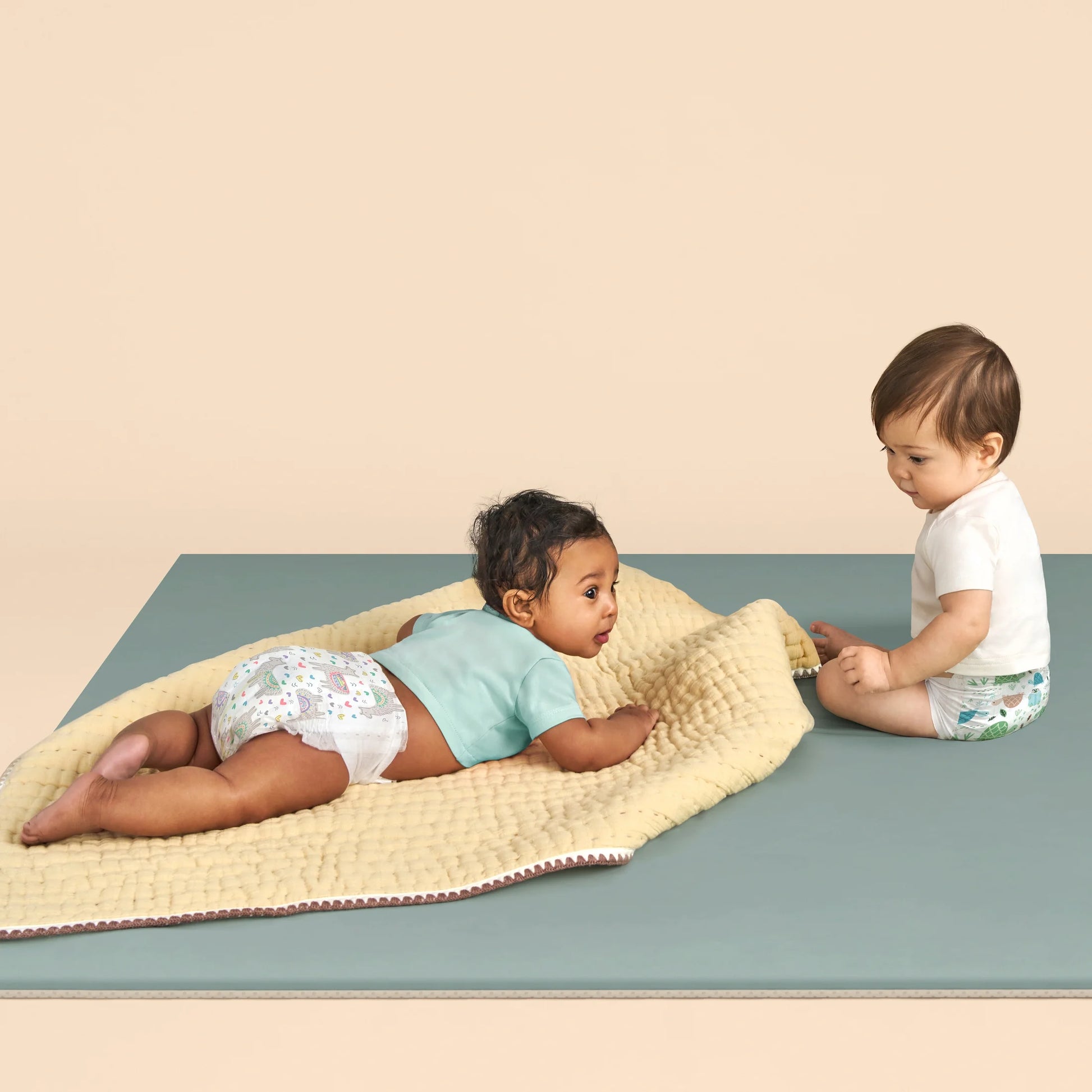 Clean Conscious Baby Diapers Size 1 (8-14 Lbs), Hypoallergenic and Fragrance Free, 112 Count