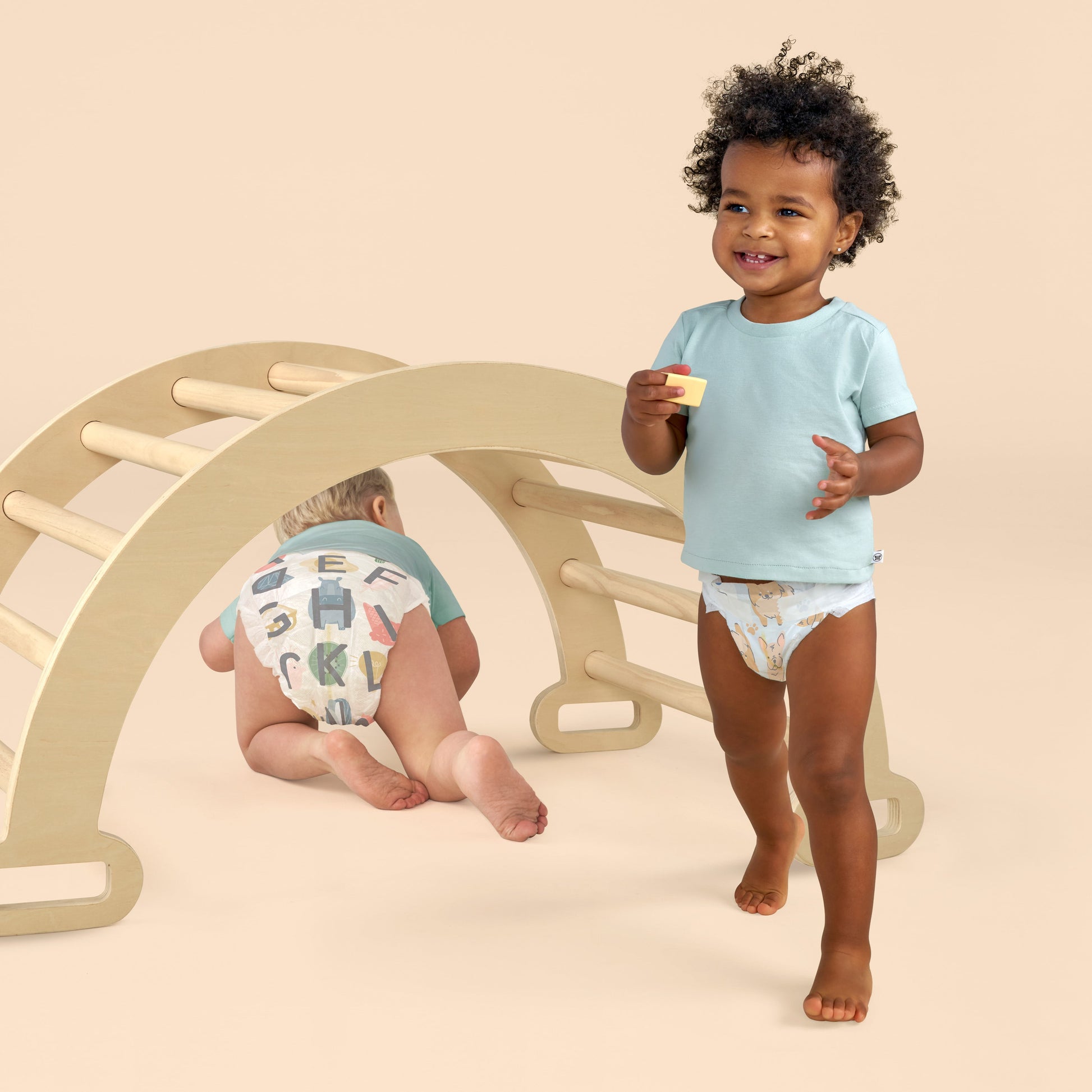 The  Company Clean Conscious Baby Diapers Size 5 (27+ Lbs) Hypoallergenic Fragrance Free 66 Count